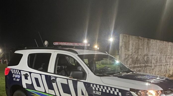 POLÍCIA MILITAR DE RIO BRILHANTE ABORDA QUATRO INDIVÍDUOS E APREENDE MACONHA PRÓXIMO AO ESTÁDIO MUNICIPAL